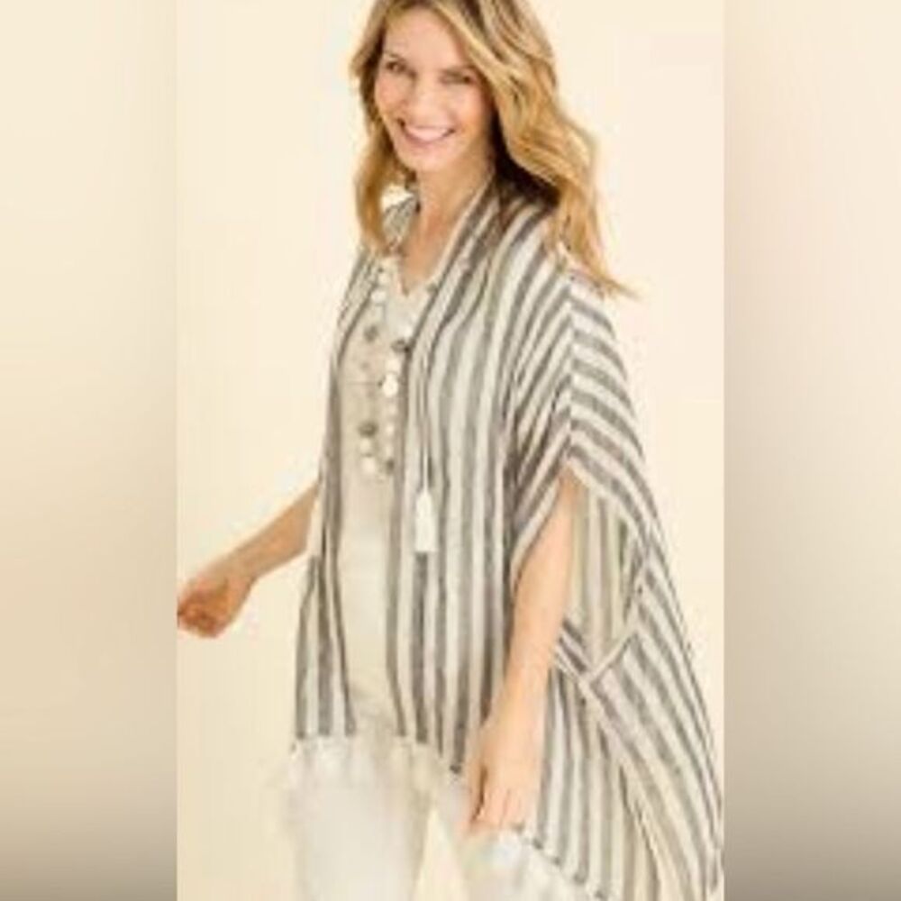 Chicos Launa Linen Top - S gray /white linen, NWOT